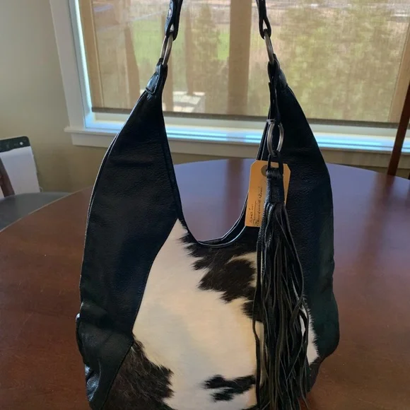 CASA COWHIDE HANDBAG - Picture 2 of 6